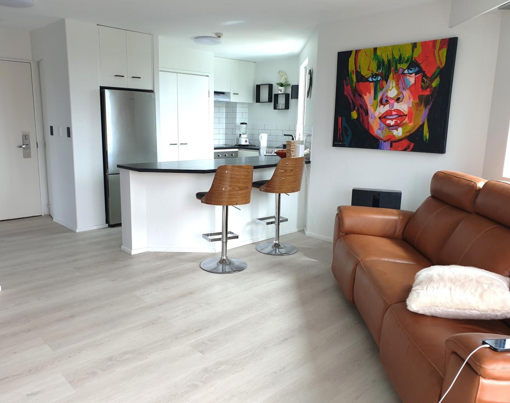 Surfers Paradise Spectacular City Views 7th Floor 2bedroom Gold Coast